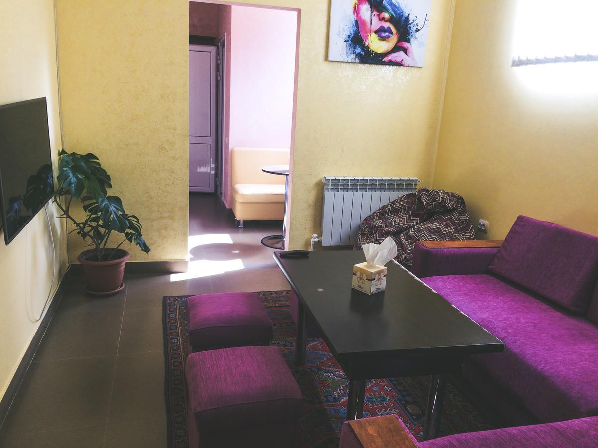 Downtown B&B Vanadzor Exterior photo
